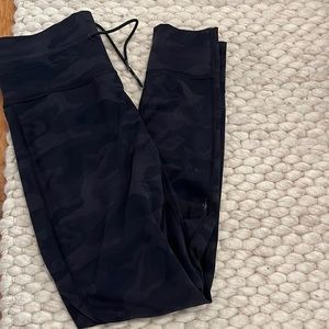 Vuori Camo Leggings